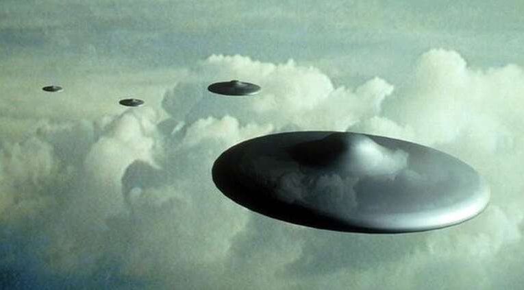 哈佛天文学家呼吁严审UFO事件:明显违反物理定律